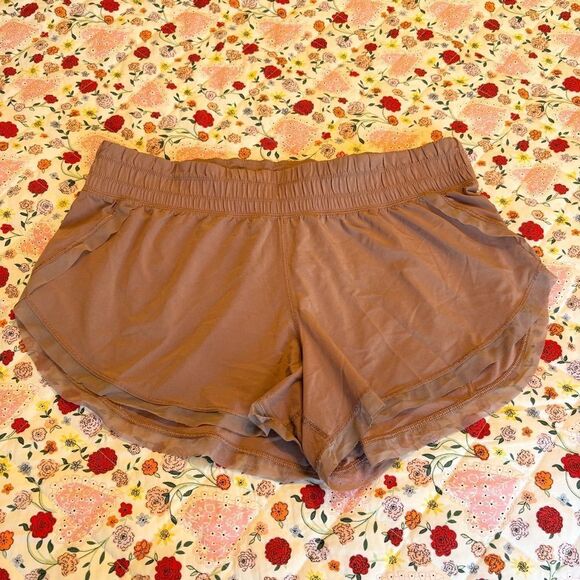Lululemon Anew Short (4" )
Quicksand - Picture 5 of 7
